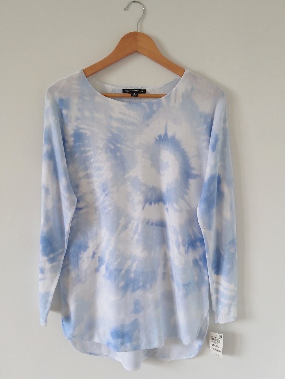 INC International Concepts White and Light Blue Tie-Dye Long Sleeve Top Small